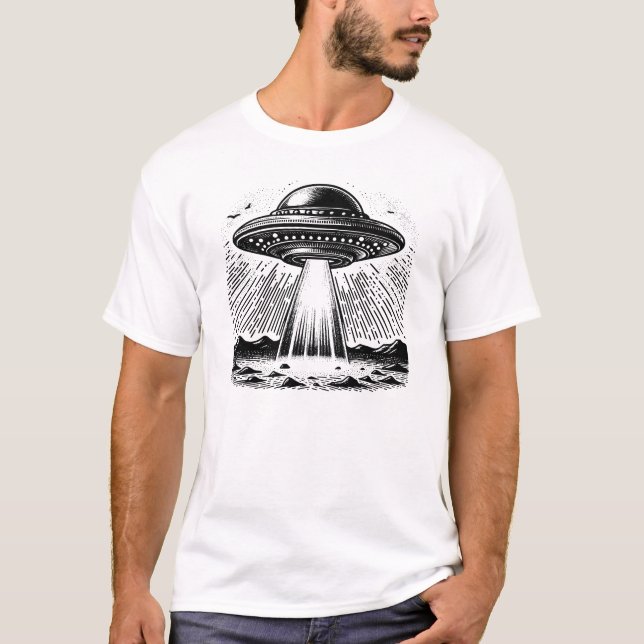 Camiseta UFO: The Truth is Out There (Frente)