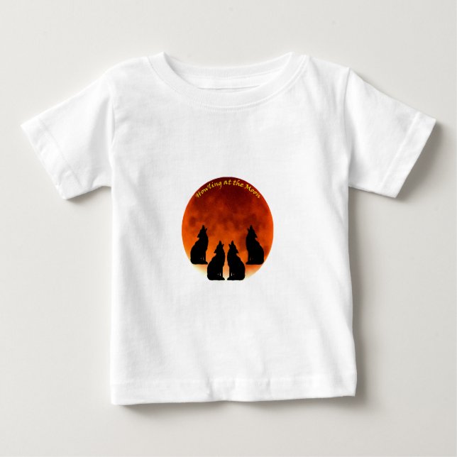 Camiseta Uivando para a Lua. (Frente)