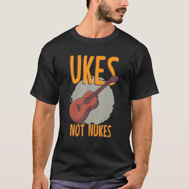 Camiseta Ukes Não Ukes Musical Strings Concert (Frente)