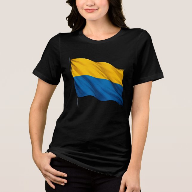 Camiseta Ukrainian flag waving in the wind.  (Frente)