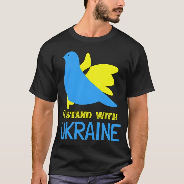 Camiseta Ukrainian Support Ukrainian Flag I Stand With Ukra (Frente)