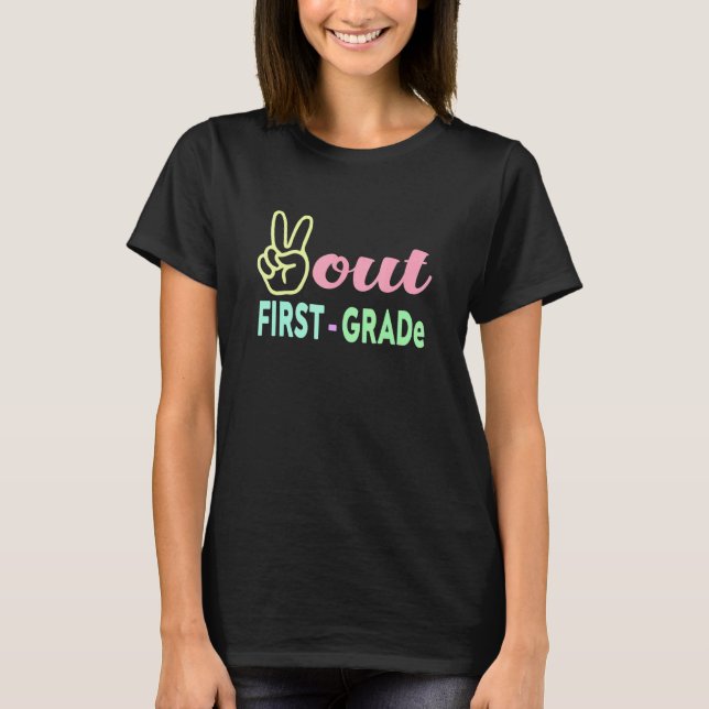 Camiseta Último Dia da Escola Despacha O Professor K (Frente)