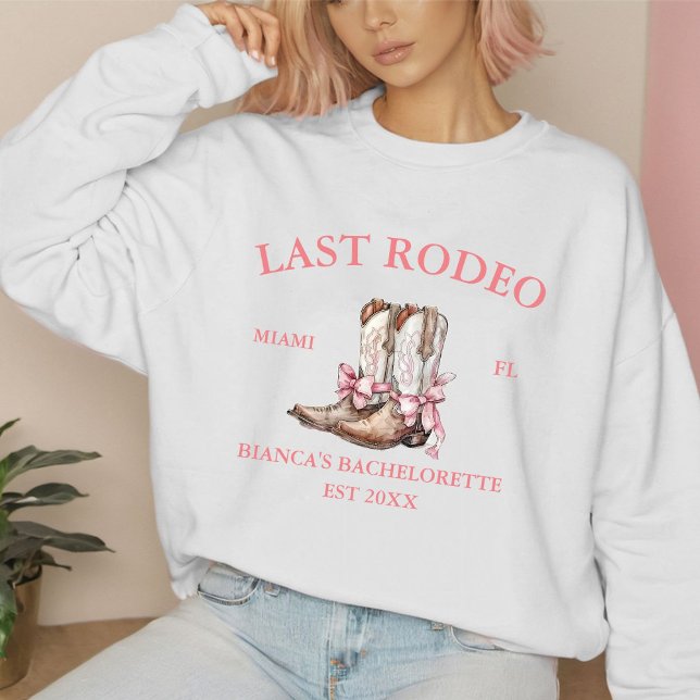 Camiseta Último Rodeio Western Coquette botas Bachelorette (Criador carregado)