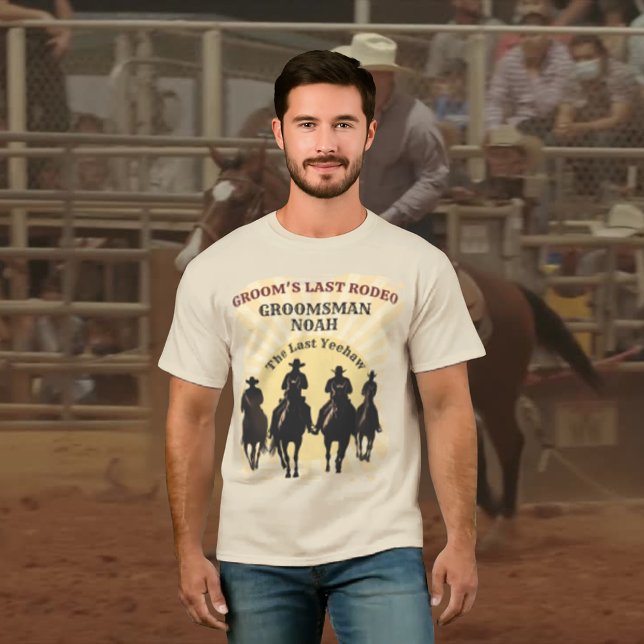 Camiseta Último Rodeo Cowboys Sunset Padrinho de casamento  (Last Rodeo Cowboys Sunset Groomsman Name Bachelor T-Shirt)