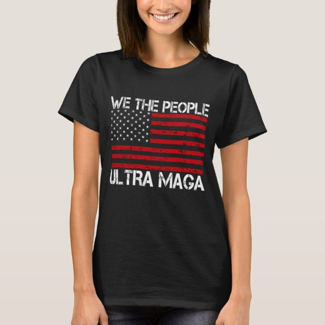 Camiseta Ultra Maga Pro Trump 2024 Republicano Engraçado (Frente)