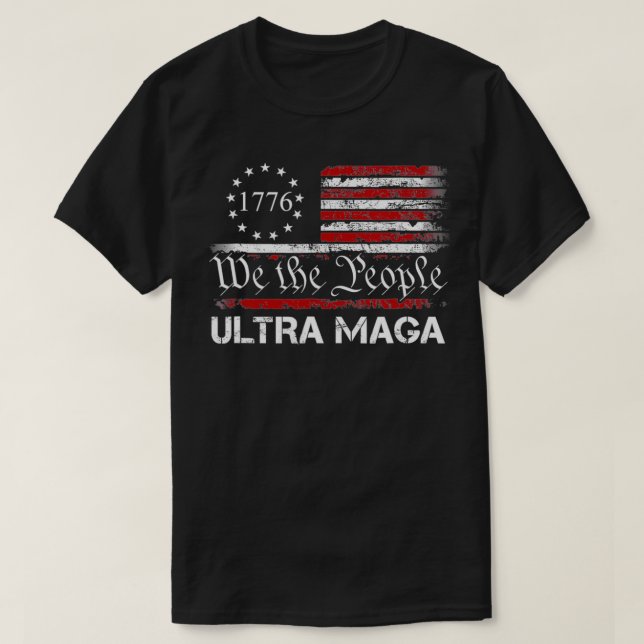 Camiseta Ultra Maga Proud UltraMaga Vintage  (Frente do Design)