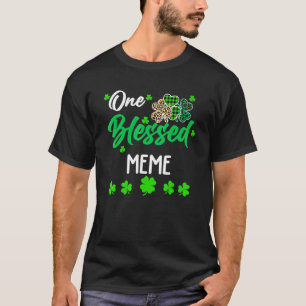 Camiseta Um Abençoado Dia de São Patrício De Clover Do Memo