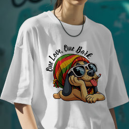 Camiseta Um Amor Um Cão Engraçado Latido