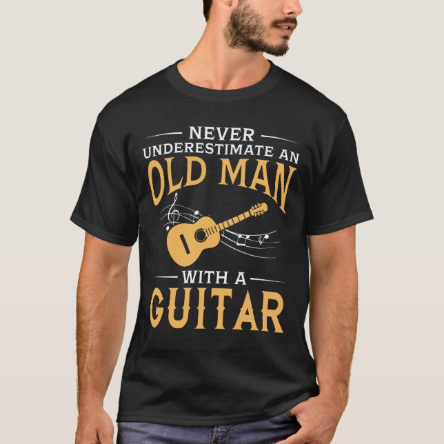 Camiseta Um ancião com uma guitarra (Frente)