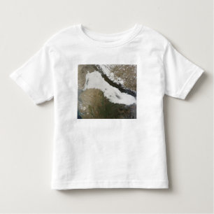 Camiseta Um banco grosso de baixas nuvens