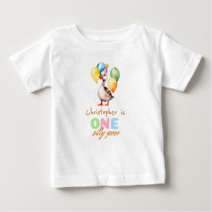 Camiseta Um Bobo entra no primeiro aniversario neutro entre