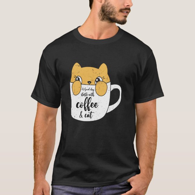 Camiseta Um Bom Dia Começa com Café & Caneca de Gato Gato (Frente)