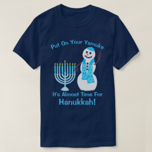 Camiseta Um boneco de neve judaico de Hanukkah pôr sobre