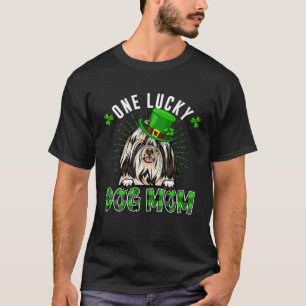 Camiseta Um Cachorro Sortudo Mama Shih Tzu Dia de São Patrí