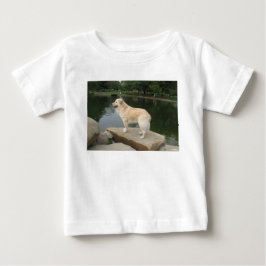 Camiseta Um Cão Em Um Lago