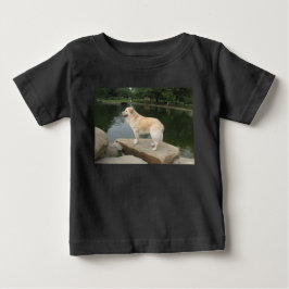 Camiseta Um Cão Em Um Lago