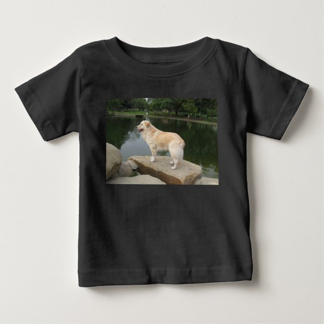 Camiseta Um Cão Em Um Lago (Frente)