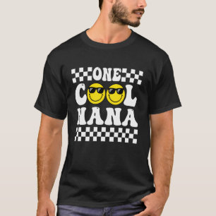 Camiseta Um Cara Feliz Aniversário de 1 Ano Uma Nana Legal 