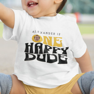 Camiseta Um Cara Feliz Aniversário Moderno de Um Ano