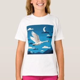 Camiseta Um cisne branco voando no céu noturno