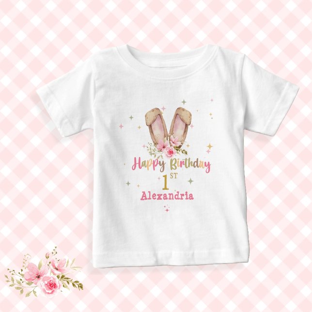 Camiseta Um Coelhinho Está Transformando Uma Menina Rosa (Birthday Girl Cute Bunny 1st Birthday. Easy to Personalize Birthday Girls Name.)