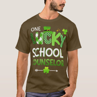 Camiseta Um conselheiro escolar sortudo com shamrock para a