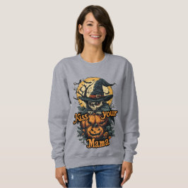 Camiseta Um design de Halloween diz: Beije sua mamãe em um 