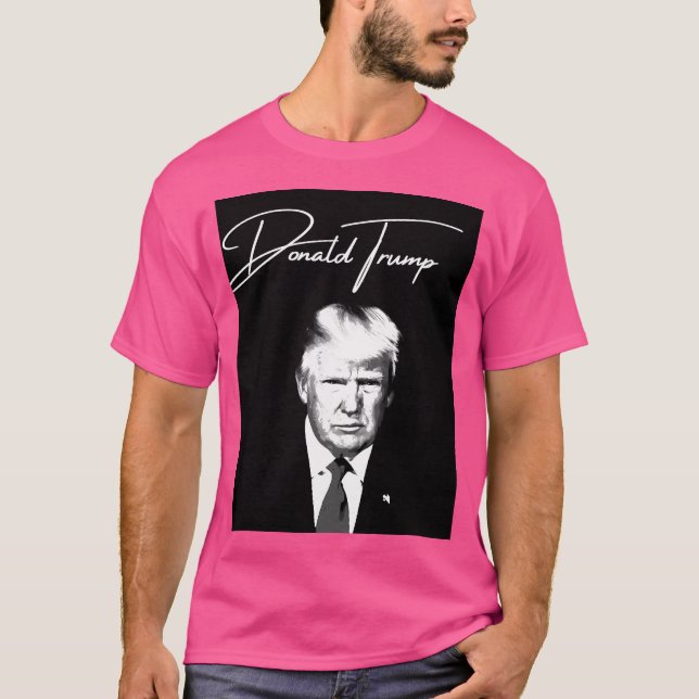 Camiseta Um Donald Trump Preto E Branco (Frente)