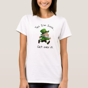 Camiseta Um duende 3D renderizado com uma legenda personali