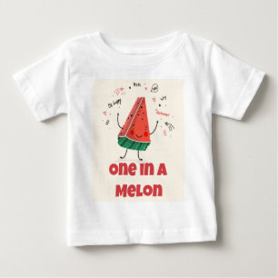 Camiseta Um em um Melão - Design de Melancia + Be Happy Bac