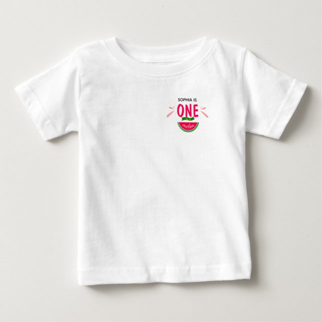 Camiseta Um Em Um Nome De Melão (Frente)