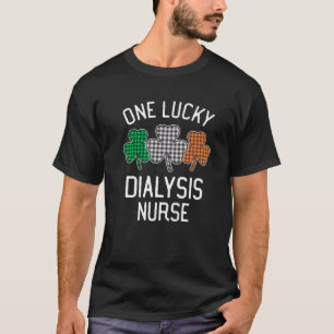 Camiseta Um Enfermeiro De Diálise Sortuda Dia de São Patr