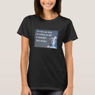 Camiseta Um escândalo tem asas (escuras)