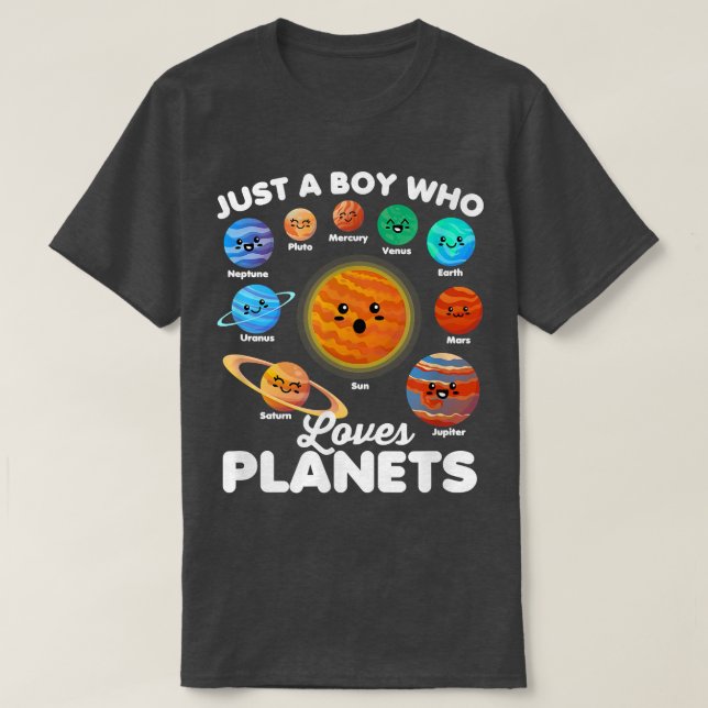 Camiseta Um garoto que ama planetas divertidos Sistema Sola (Frente do Design)