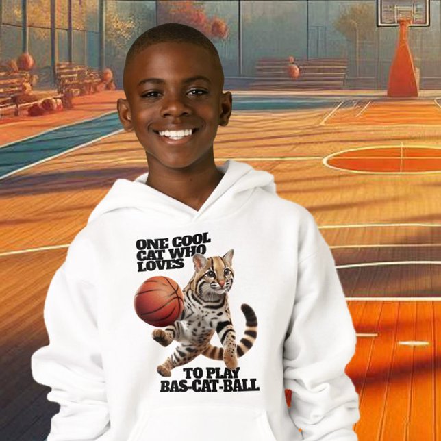 Camiseta Um Gato Legal que ama jogar bola de gato-do-gato (One Cool Cat Who Loves to Play Bas-cat-Ball Hoodie Cover Photo)