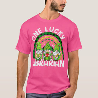 Camiseta Um gnomo da Bibliotecária Sortuda St Patricks Rain