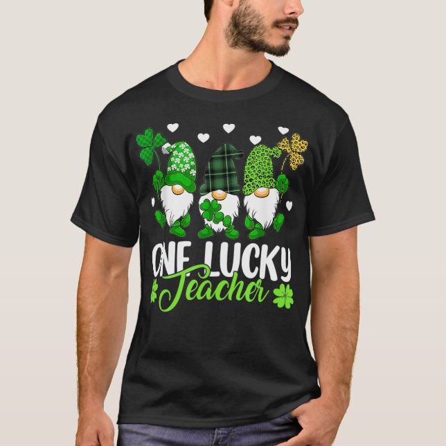 Camiseta Um Gnomo Dia de São Patrício de Professores Sortud (Frente)