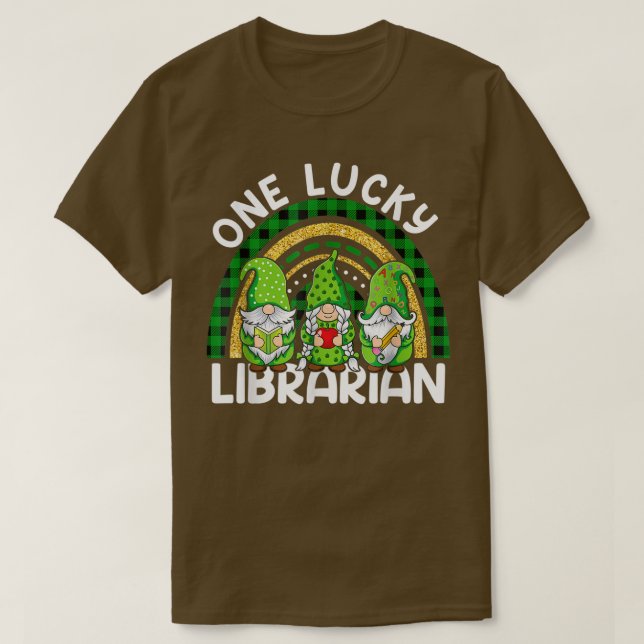 Camiseta Um Gnomos Bibliotecários Sortudos St Patricks Rain (Frente do Design)