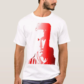 Camiseta um gradiente vermelho para realçar os recursos de 