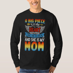 Camiseta Um Grande Pedaço Do Meu Coração Vive No Céu E Ela