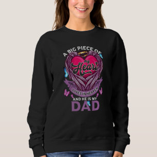 Camiseta Um Grande Pedaço Do Meu Coração Vive No Céu, Ele É