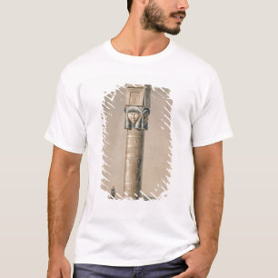 Camiseta Um Hathor dirigiu a coluna em Dendarah, ilustraç