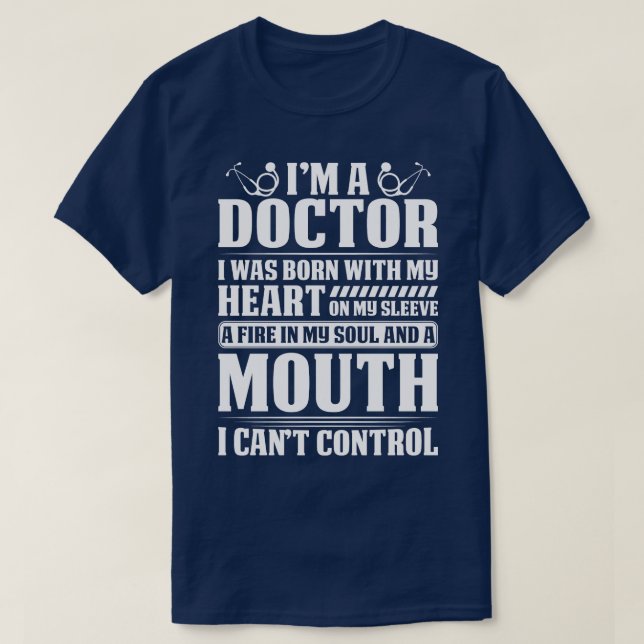 Camiseta Um Incêndio No Médico Da Alma Dando Ao Médico A Ca (Frente do Design)