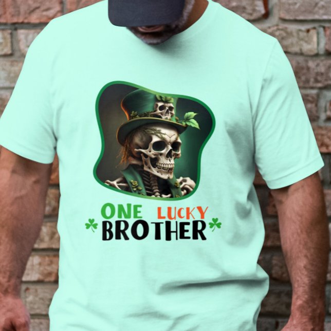 Camiseta Um Irmão Sortudo - Shimmerling Shamrock (Criador carregado)