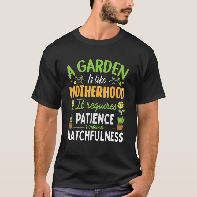 Camiseta Um Jardim É Como a Maternidade Dia das Mães Jardin (Frente)