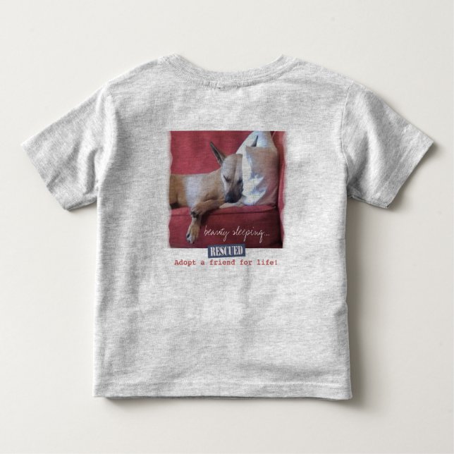 Camiseta Um lindo cão adormecido (Verso)