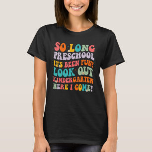 Camiseta Um Longo Jardim de Infância da Pré-Escolas Aqui Eu