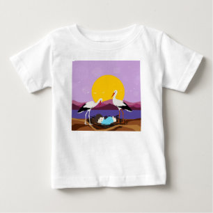 Camiseta Um mensageiro que adotou um bebê