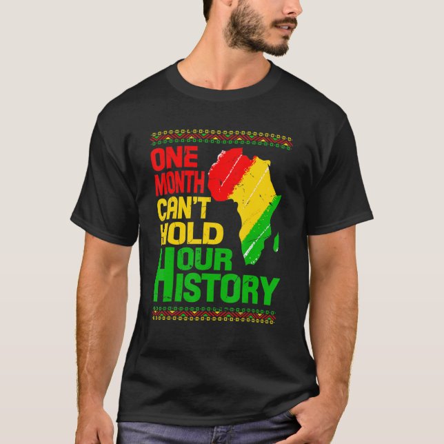 Camiseta Um Mês Não Consegue Guardar Nossa História, Histór (Frente)