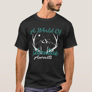 Camiseta Um mundo de aventura aguarda o céu de Bushcraft Hi